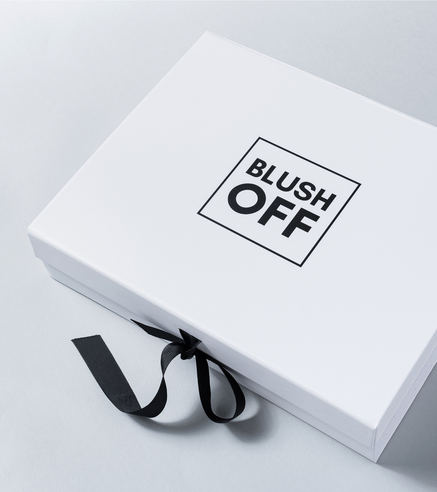 The Ultimate Box - Blush Off - Eco Friendly Makeup Remover - FREE EXPRESS SHIPPING  